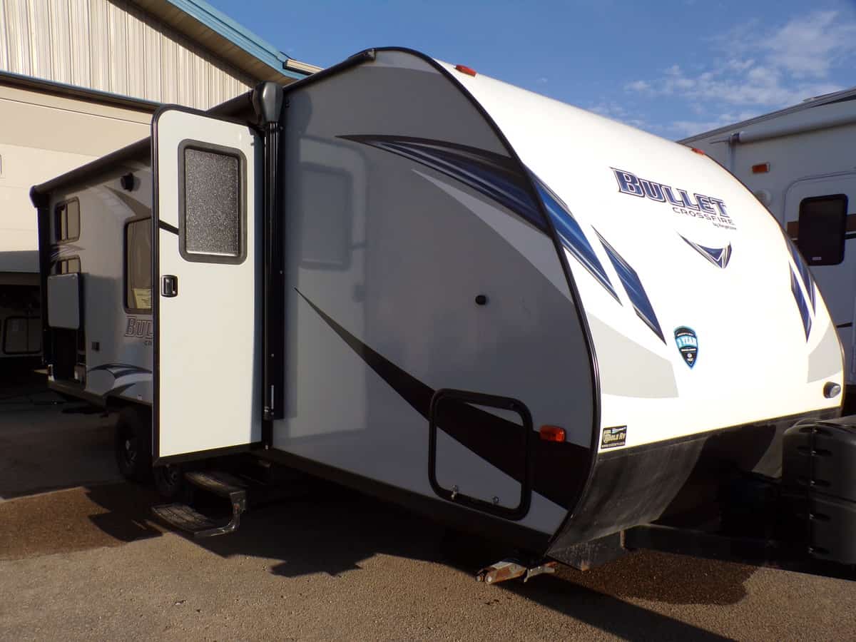 USED 2018 Keystone RV Bullet Crossfire 2200BH | Lake Crystal, MN