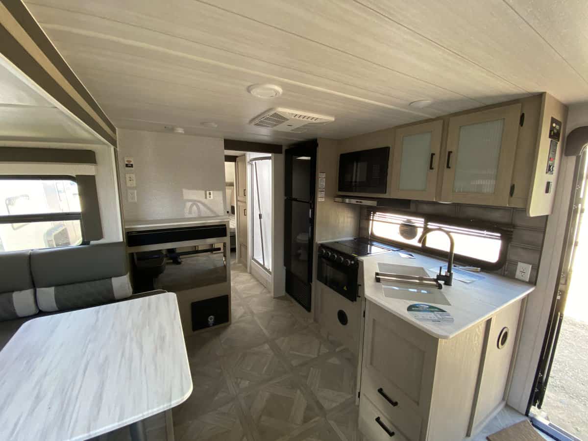 SOLD NEW 2023 Forest River Salem Cruise Lite 24RLXL Lake Crystal, MN