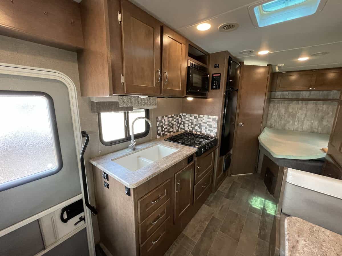 USED 2019 Winnebago Outlook 22E | Lake Crystal, MN