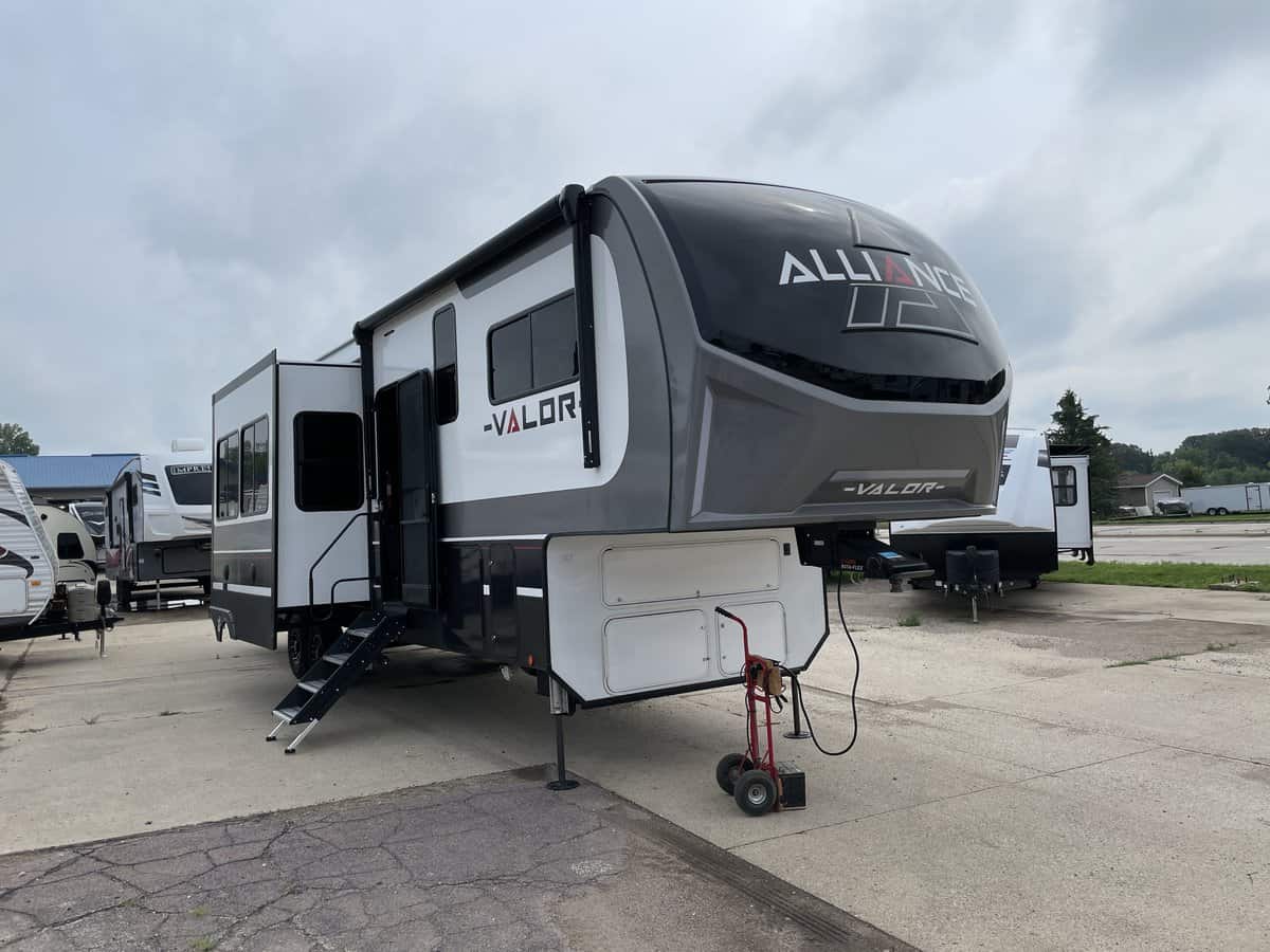 NEW 2024 Alliance RV Valor 36V11 Lake Crystal MN   Img8250 