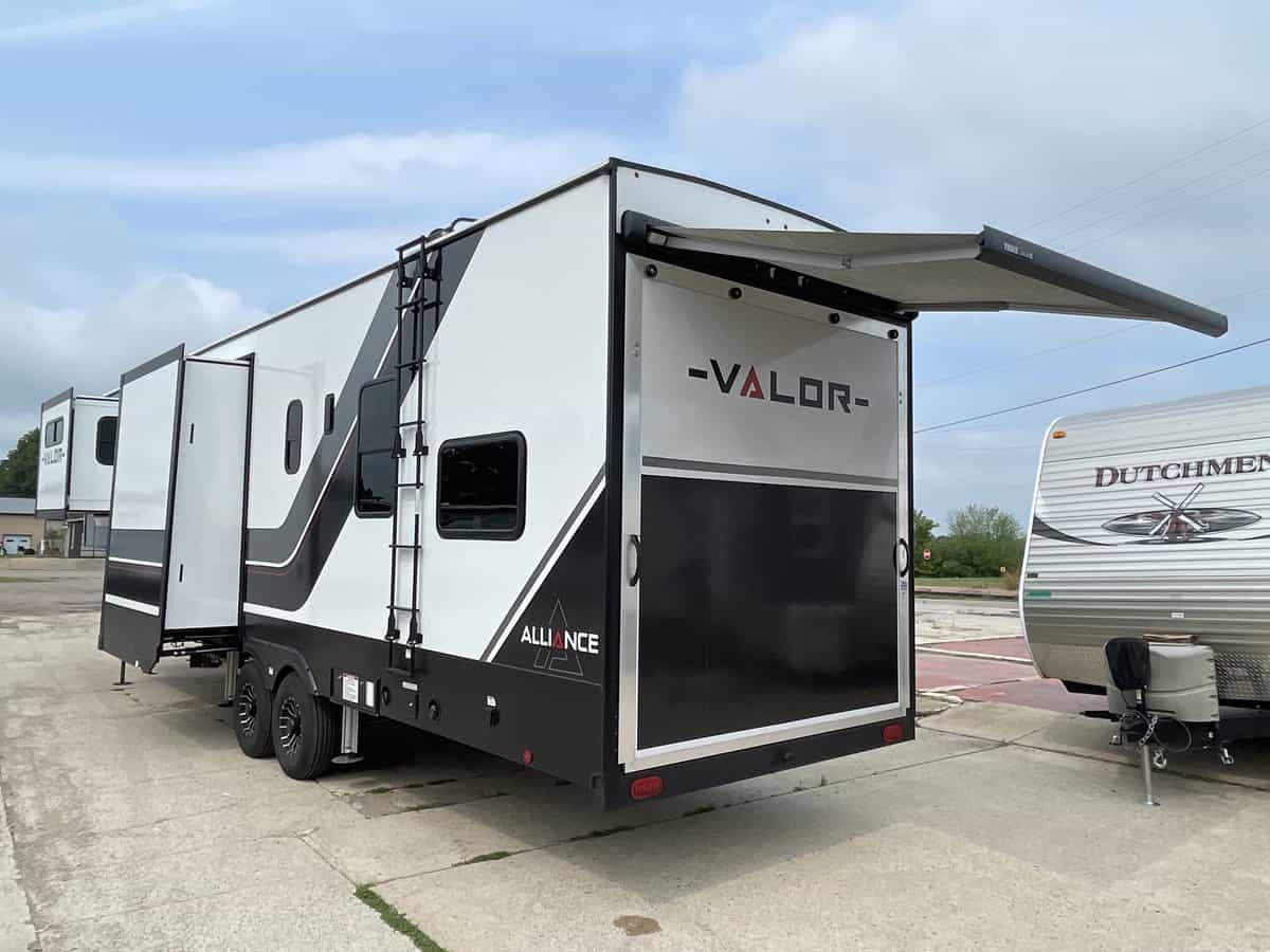 NEW 2024 Alliance RV Valor 36V11 Lake Crystal, MN