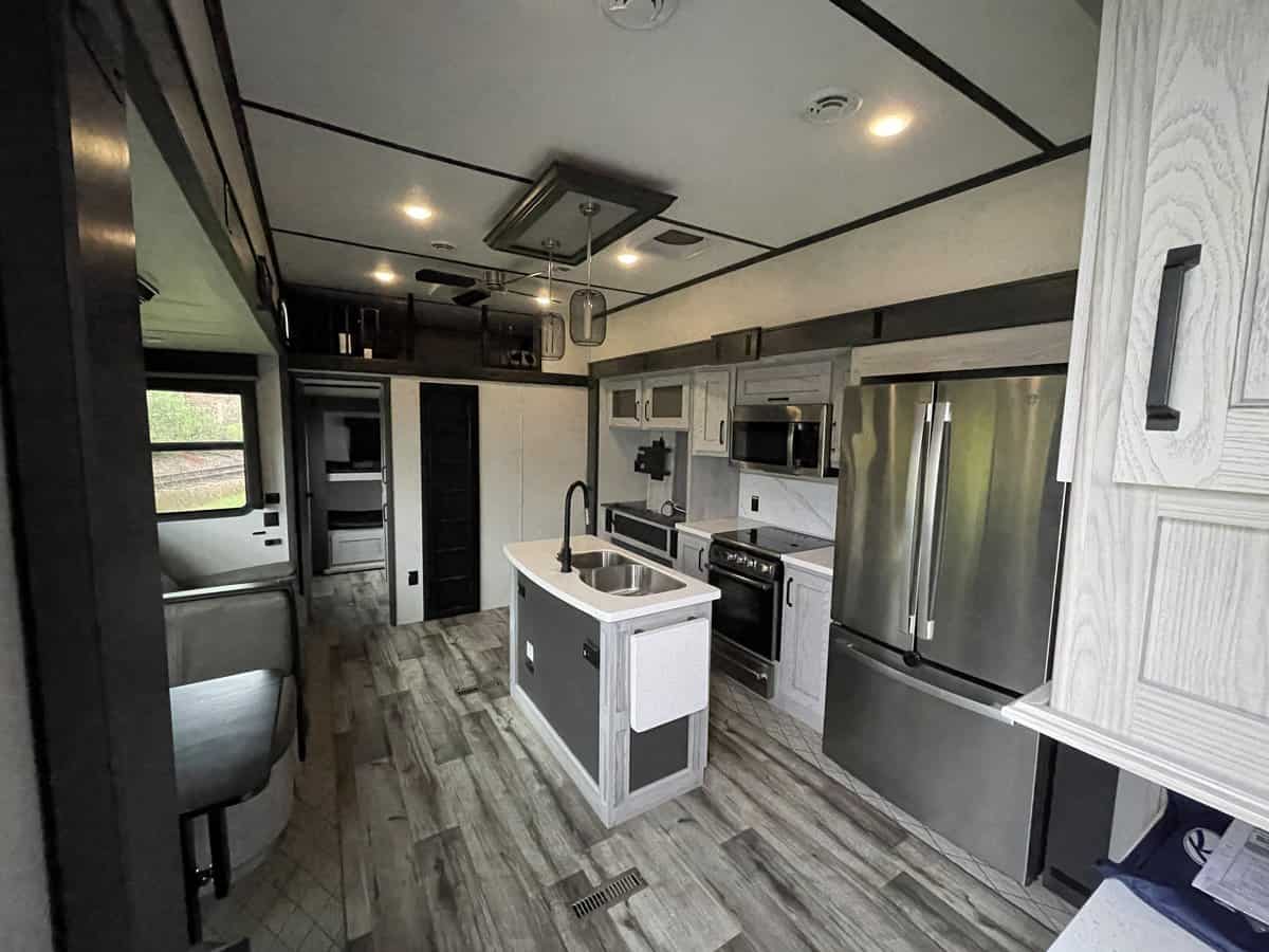 USED 2022 Keystone RV Montana High Country 335BH | Lake Crystal, MN