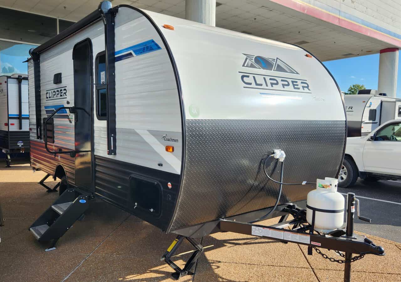 NEW 2024 Coachmen Clipper 18FQ | St. Louis, MO