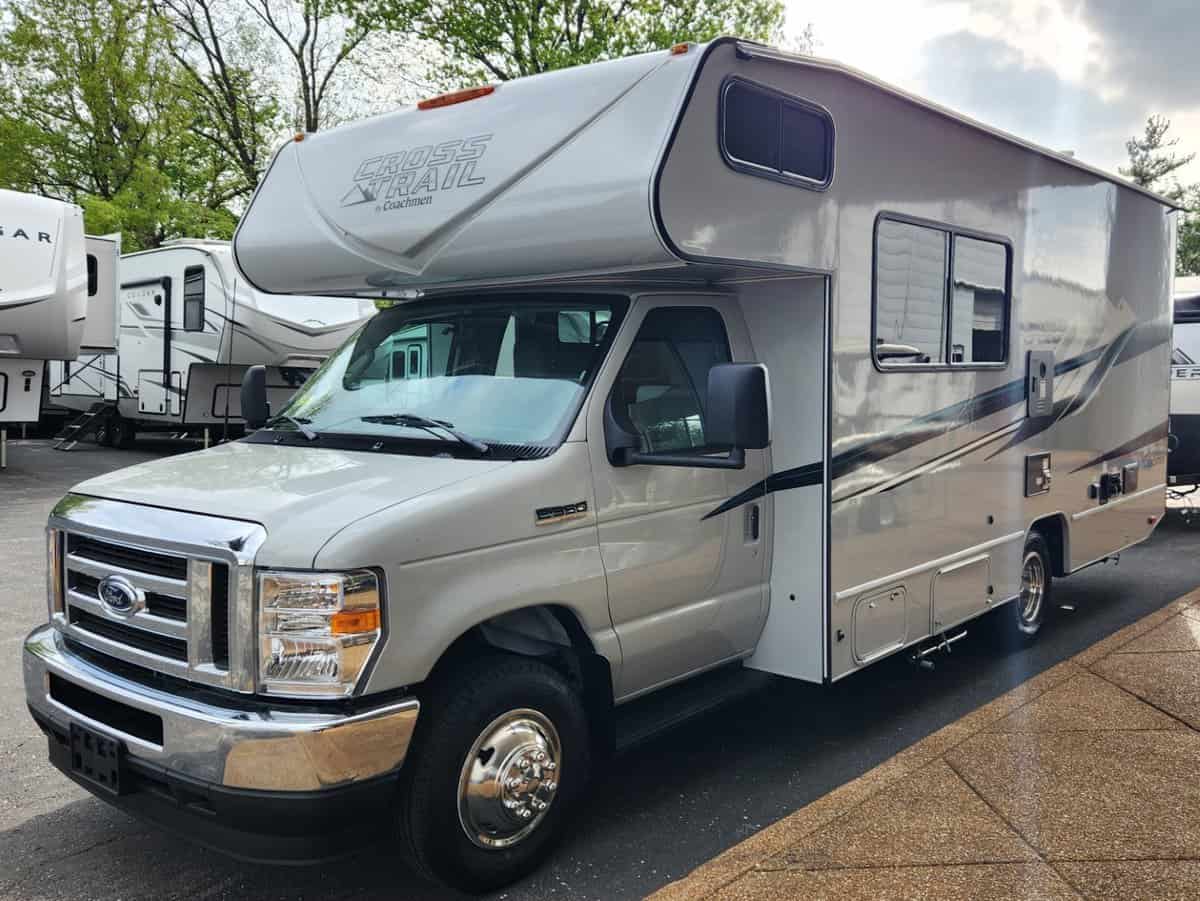 NEW 2025 Coachmen Cross Trail 23XG | St. Louis, MO