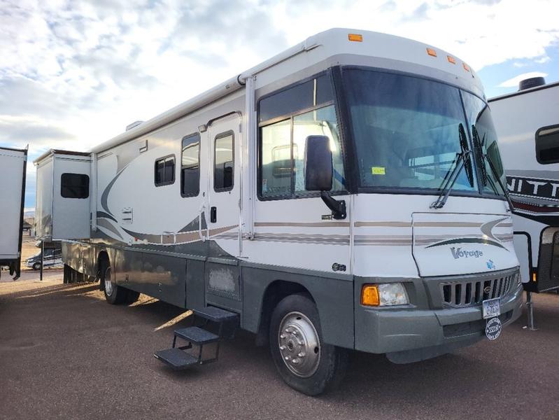 USED 2005 Winnebago Voyage 36M | Billings, MT