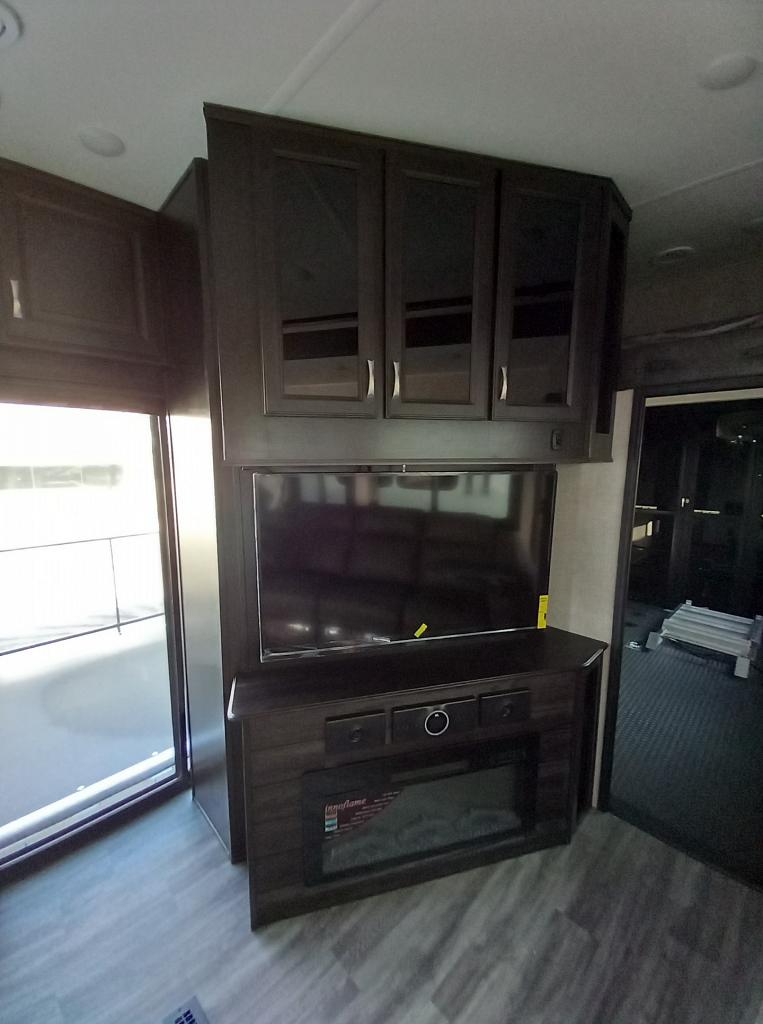 2023 Jayco Seismic 4113 