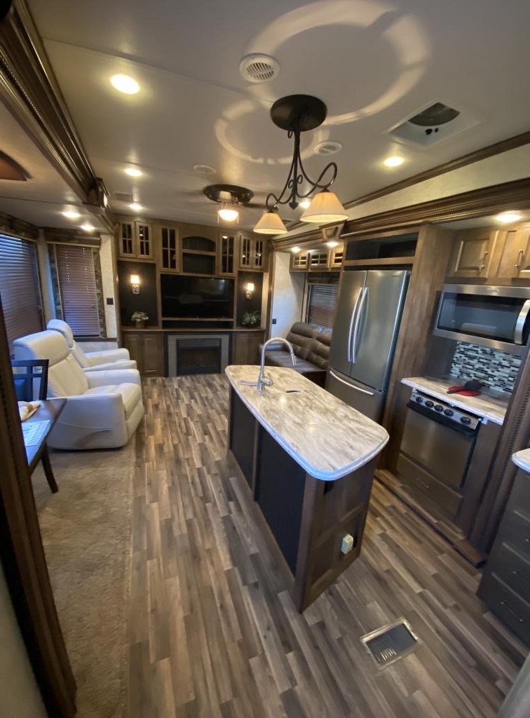 SOLD USED 2015 Keystone RV Alpine 3011RE | Panama City, FL