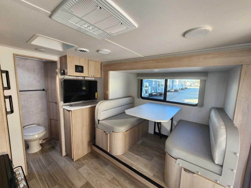 SOLD NEW 2024 Winnebago Micro Minnie 2108DS