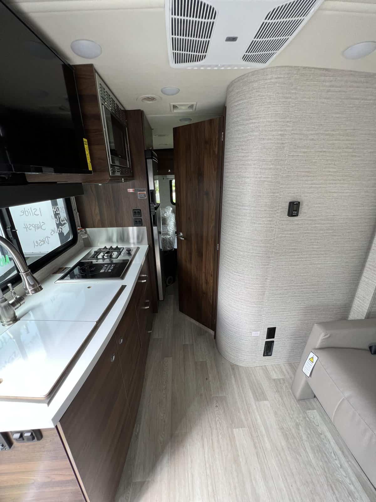 NEW 2024 Winnebago View 24V