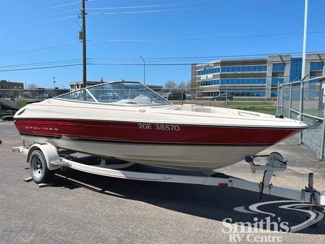 SOLD 1995 BAYLINER CAPRI 1850SS SPORT | Thunder Bay, ON