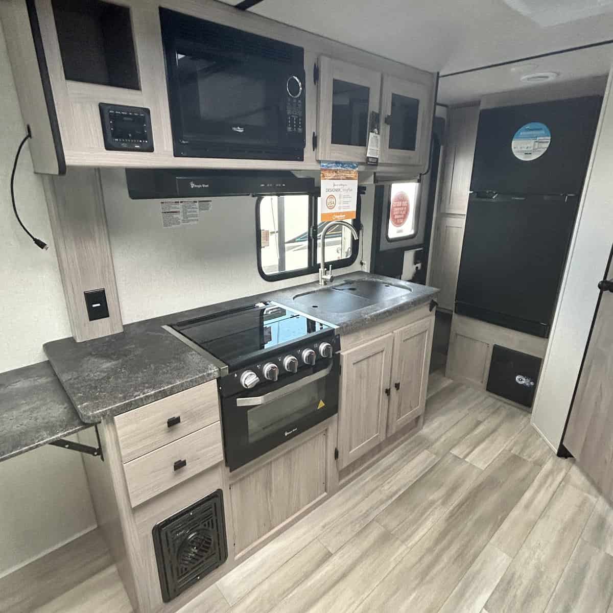 NEW 2024 Forest River COACHMEN SPIRIT 1840RBX | Marietta, GA