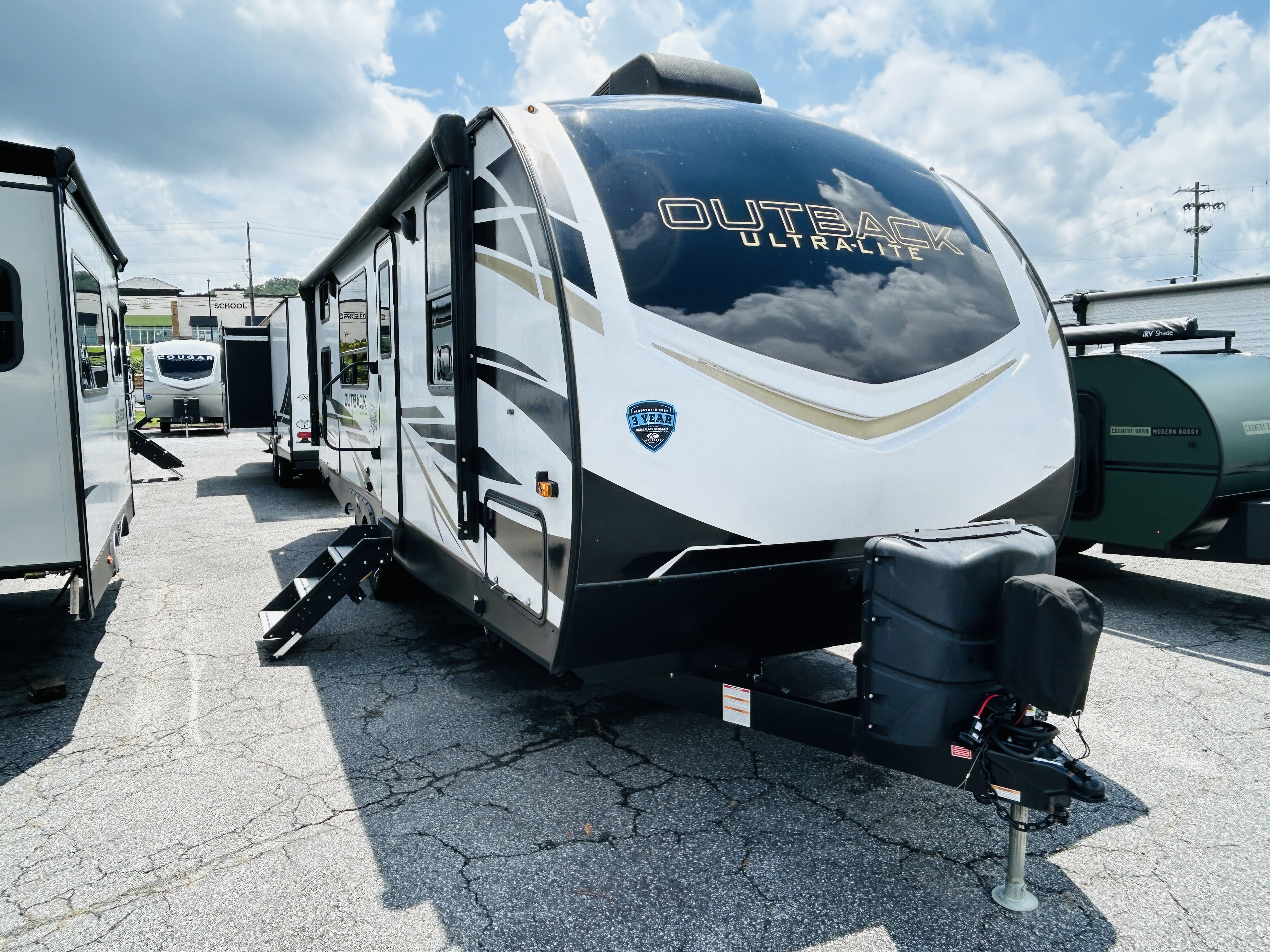 USED 2022 Keystone OUTBACK 244UBH