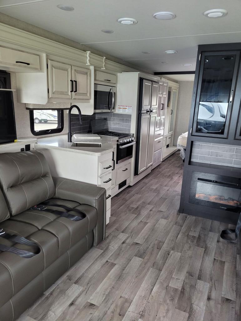 NEW 2023 JAYCO PRECEPT UG 34G | Grain Valley, MO