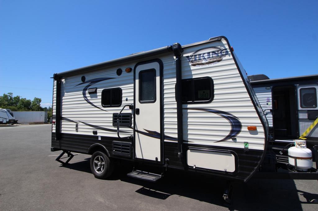 USED 2016 FOREST RIVER VIKING 17BH | Sidney, BC