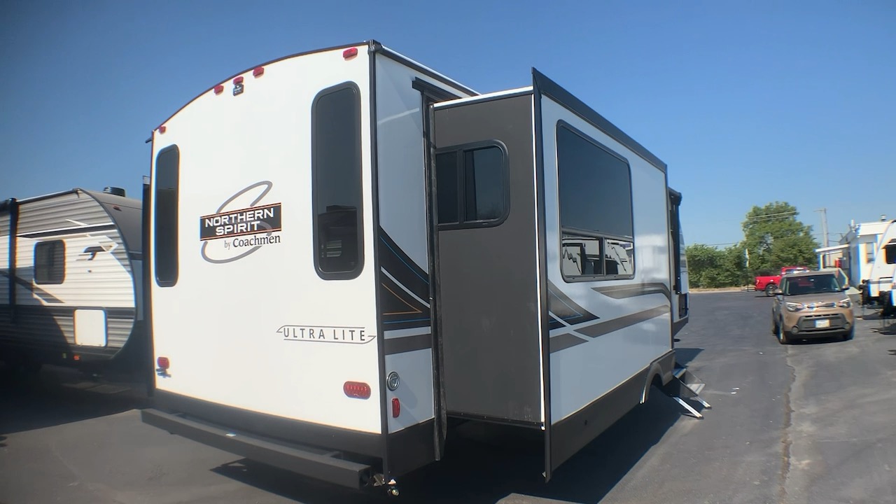 SOLD NEW 2022 Coachmen NORTHERN SPIRIT ULTRA LITE 2764RE | Ft. Worth, TX