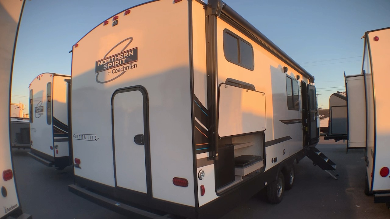 NEW 2023 Coachmen NORTHERN SPIRIT ULTRA LITE 2659BH | Ft. Worth, TX