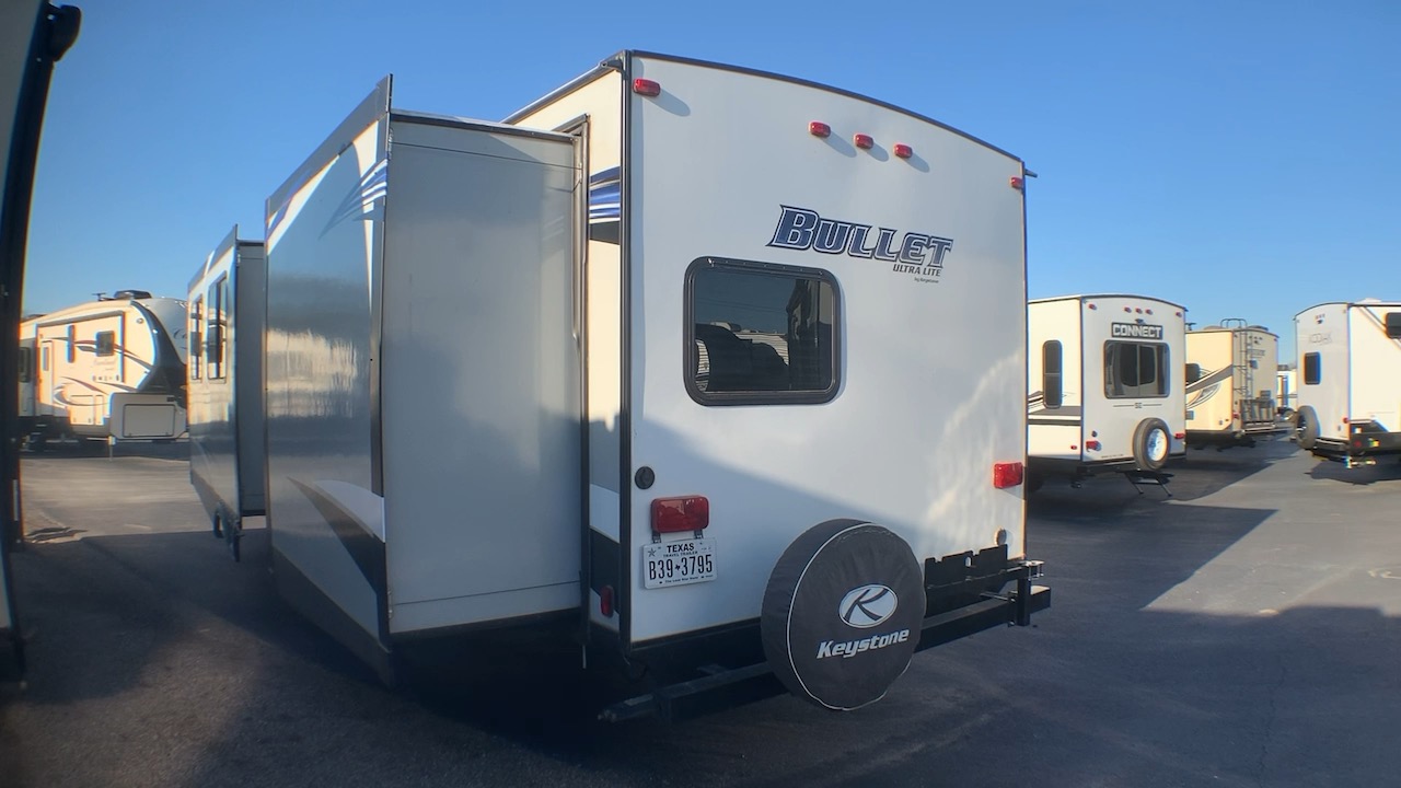 SOLD USED 2018 KEYSTONE BULLET ULTRA LITE 308BHS | Ft. Worth, TX