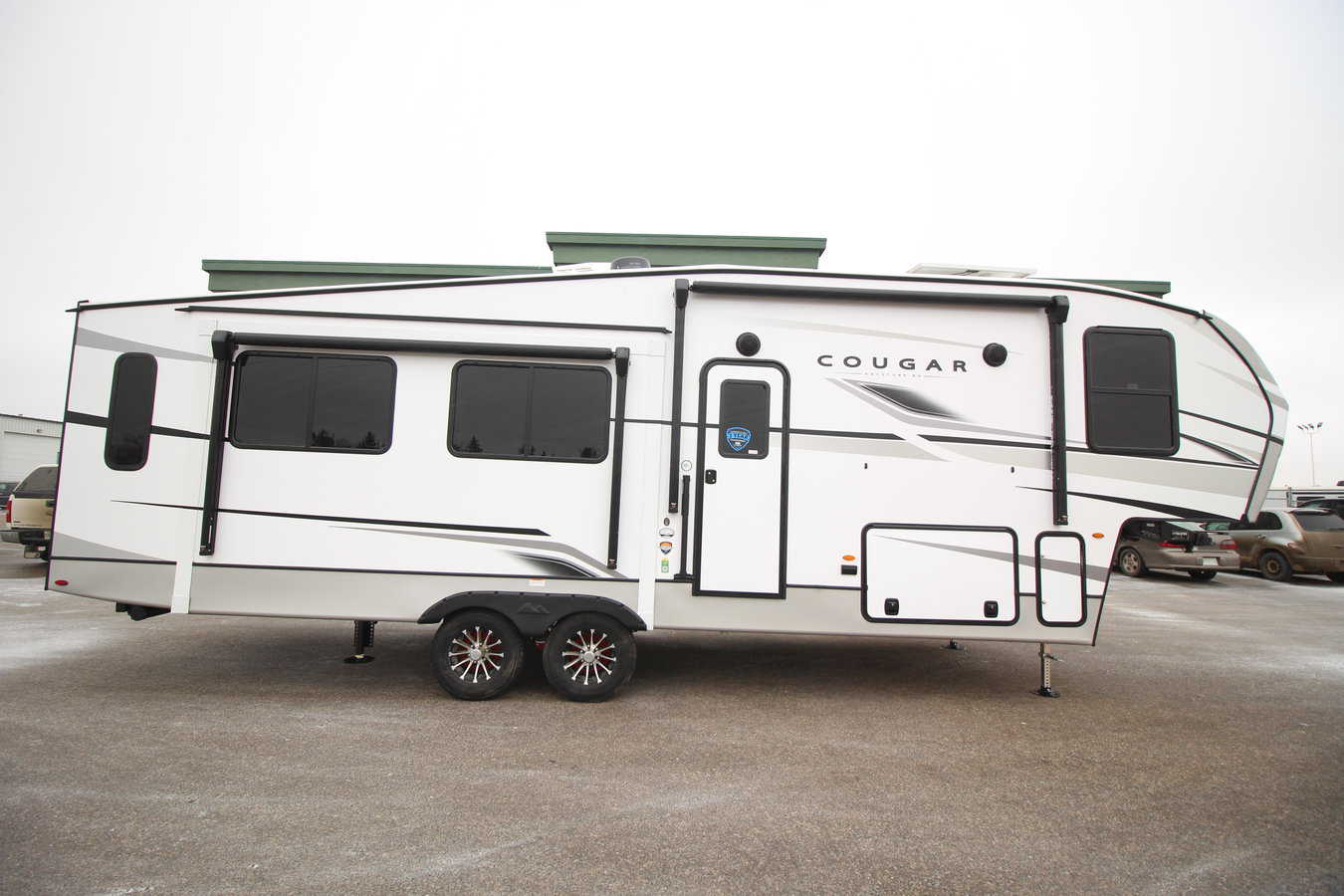 SOLD NEW 2024 Keystone COUGAR 29RLI Regina, SK