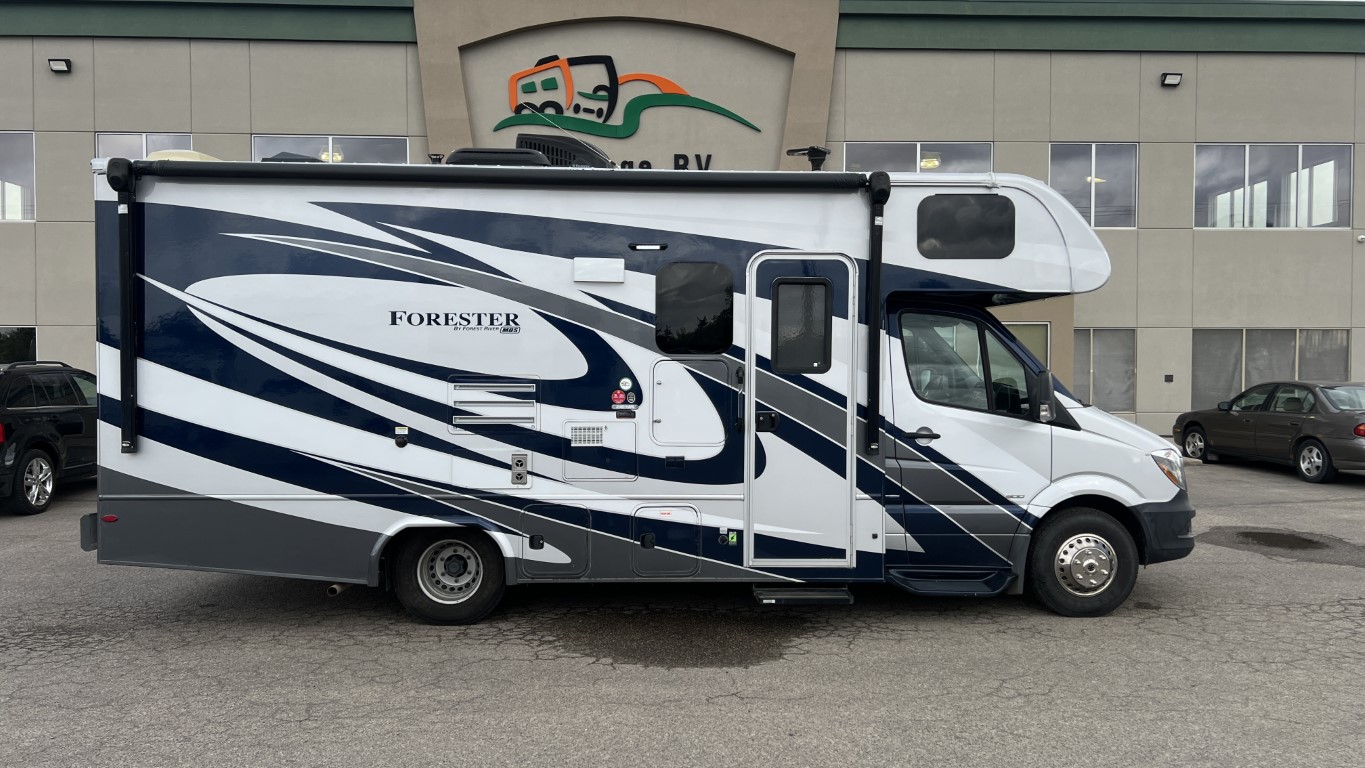 USED 2016 Forest River FORESTER 2401W