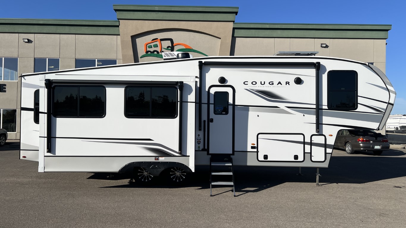 NEW 2025 Keystone COUGAR 29RLI