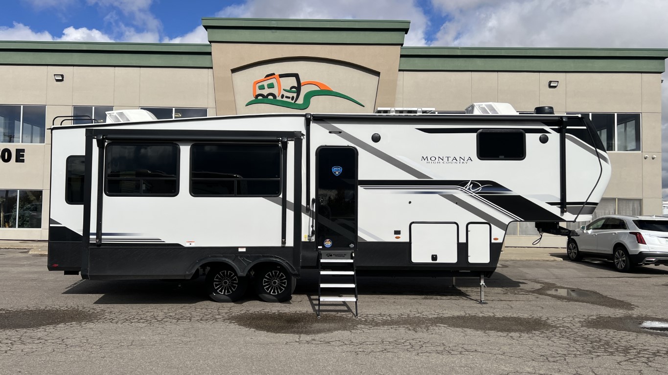 NEW 2025 Keystone HC MONTANA 295RL