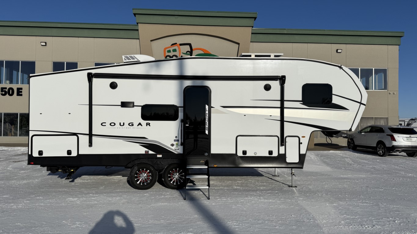 NEW 2025 Keystone COUGAR 2400RE